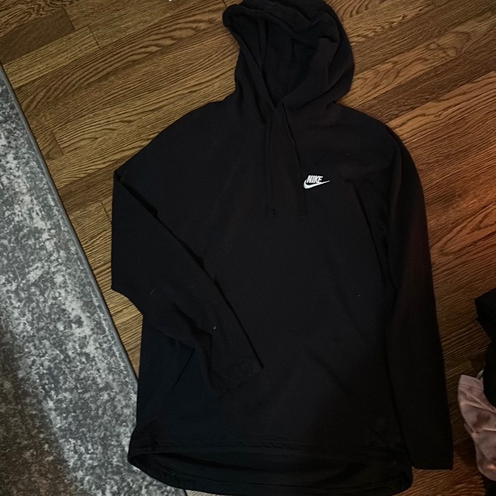 Nike black pullover hooded sweatshirt